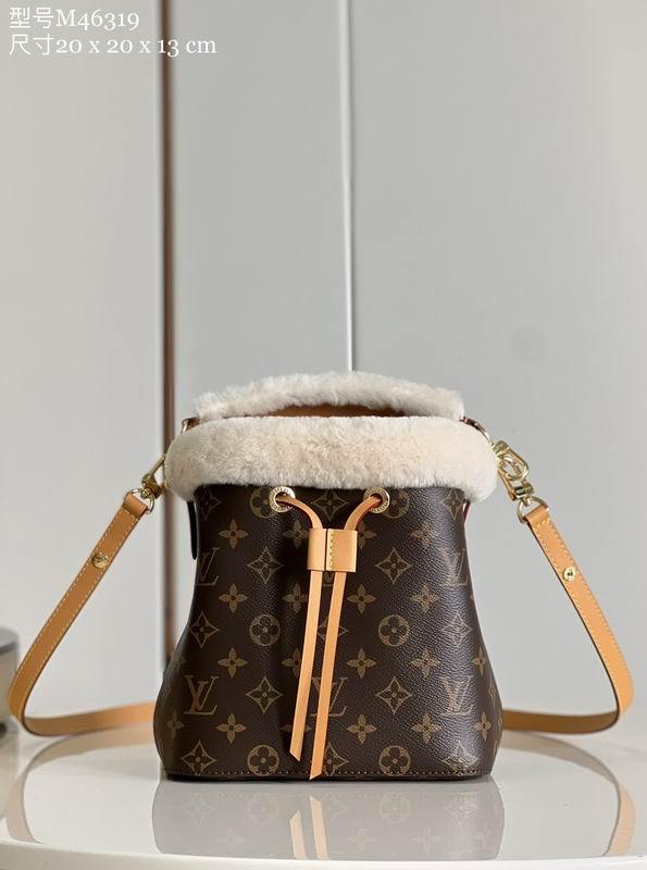 LV Handbags 477